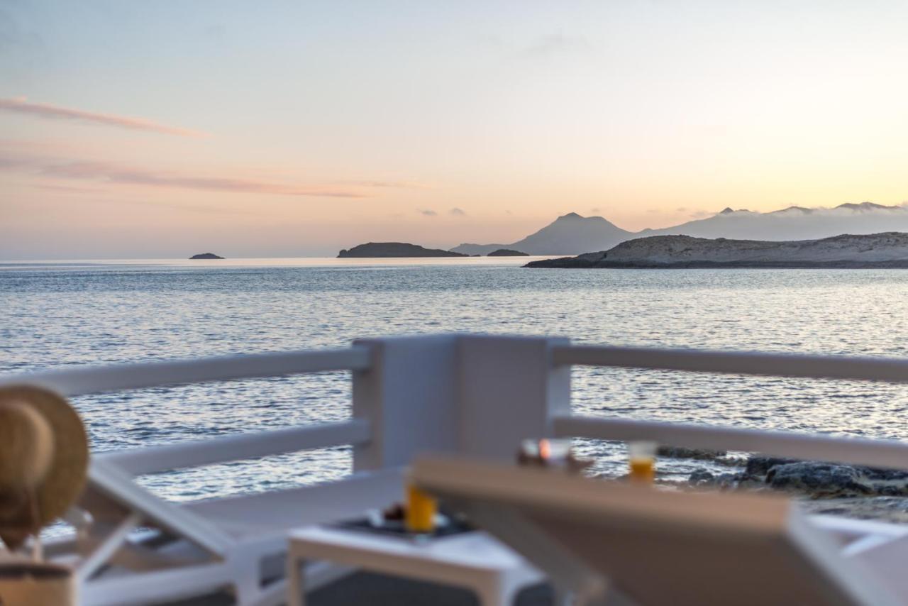 Peter'S Sea And Sαnd Residence Adamantas  Bagian luar foto
